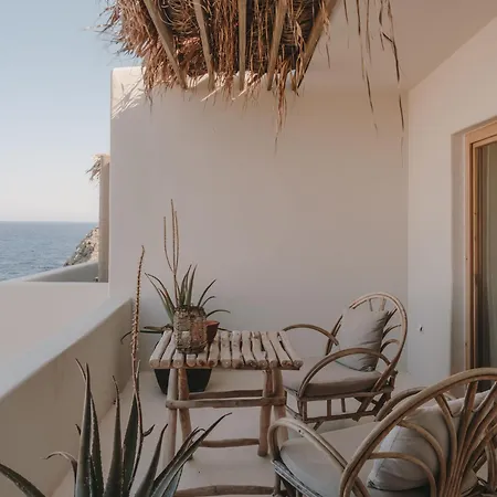 The Wild By Interni Kalafatis